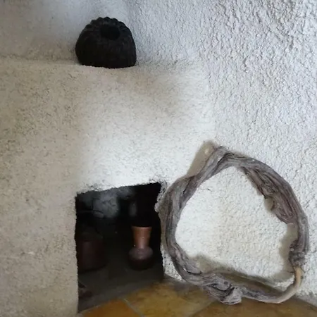 White Arch _ Traditional Stone Vaulted House * Éxo Goniá
